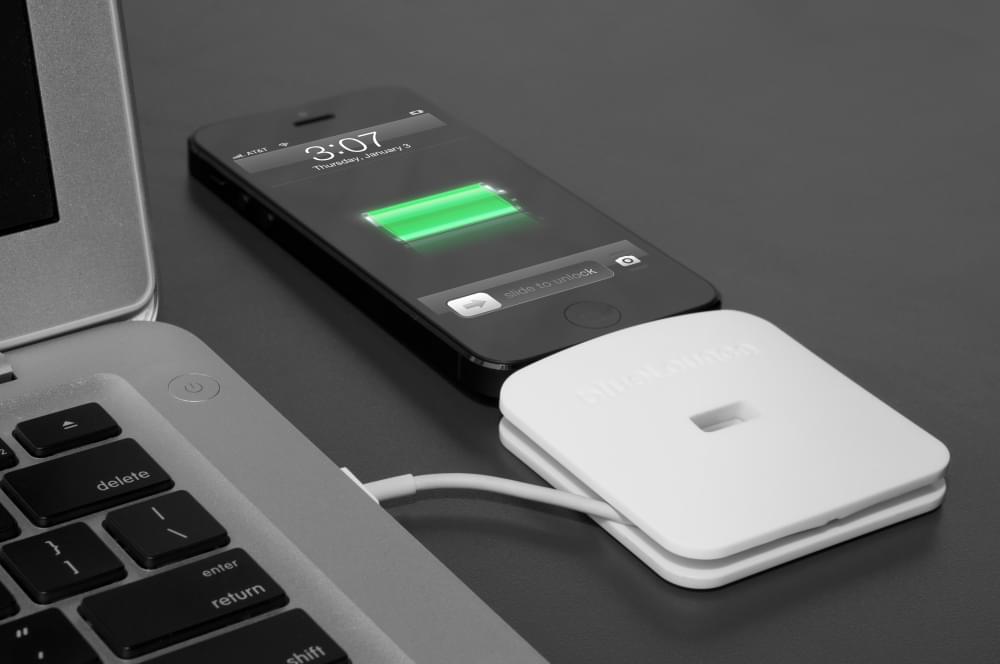 ケーブル収納型充電ステーション Bluelounge Rolio(販売終了) - 画像 (5)